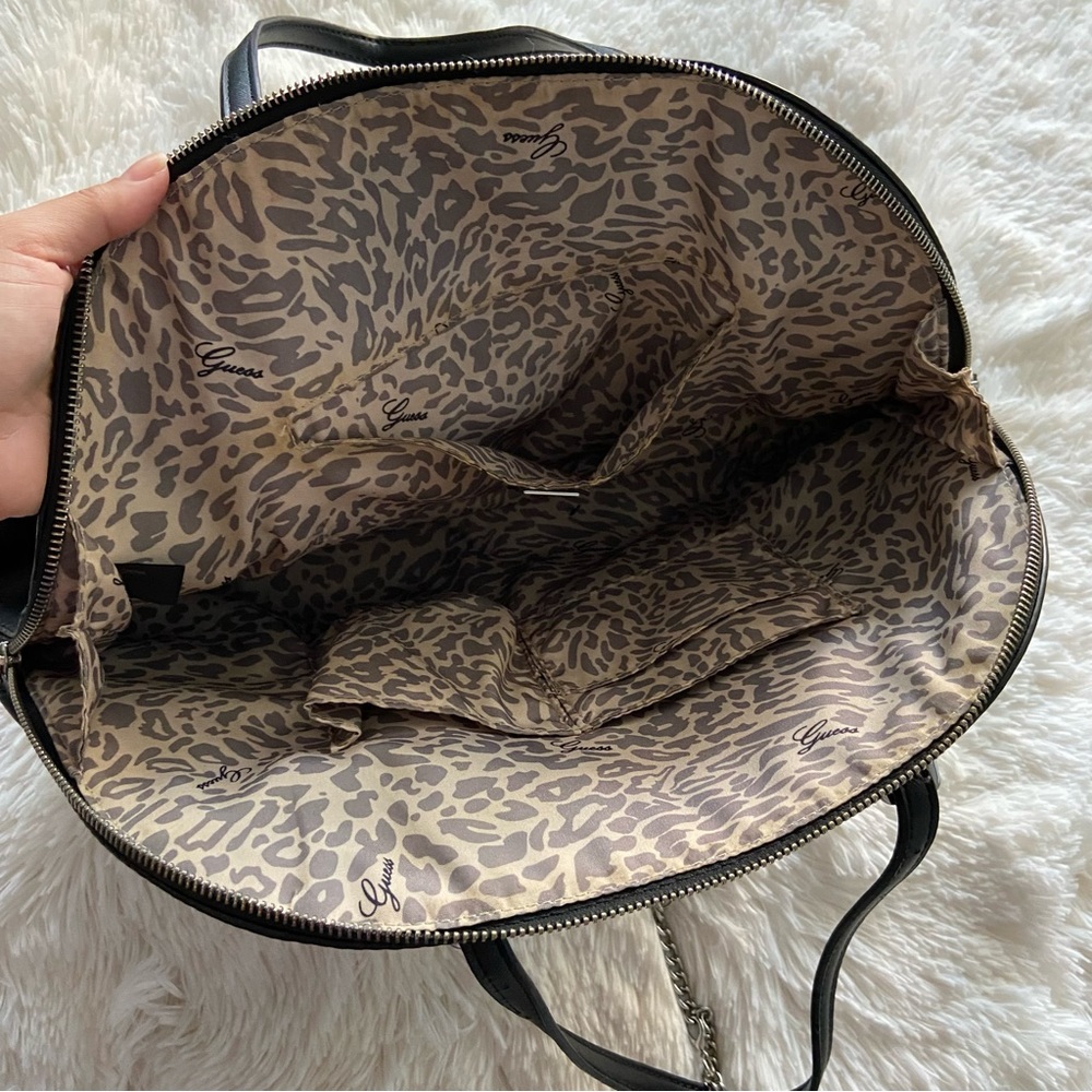 Guess Purse - Picture 2 of 5